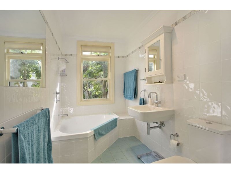 9 INGHAM AVENUE, Five Dock NSW 2046