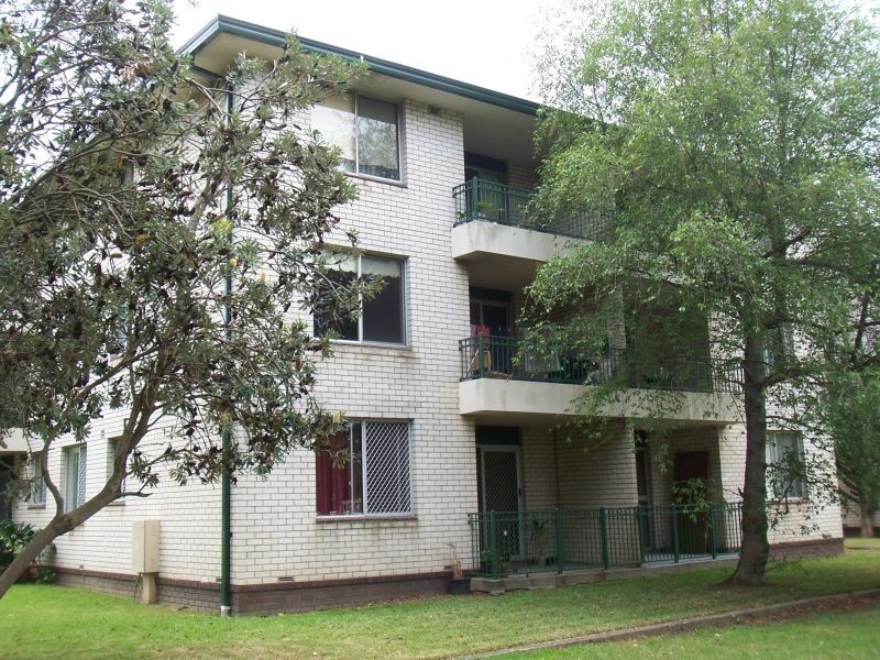 19/2 EVELYN AVE, Concord NSW 2137