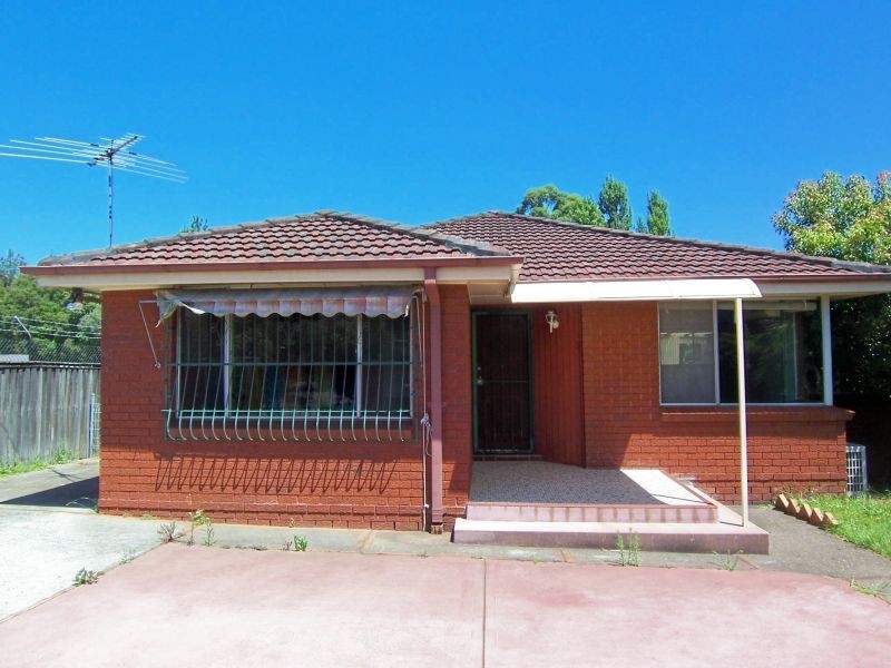 11 RHONDA PLACE, Concord NSW 2137