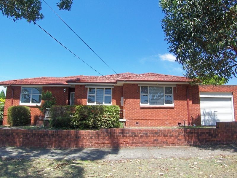 67 Barnstaple Rd, Russell Lea NSW 2046