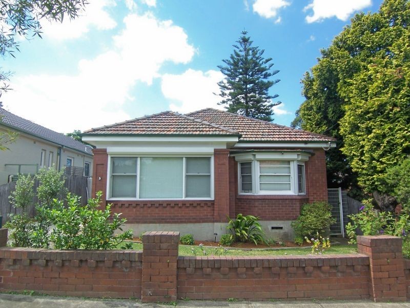 5  Tulloch Ave, Concord West NSW 2138
