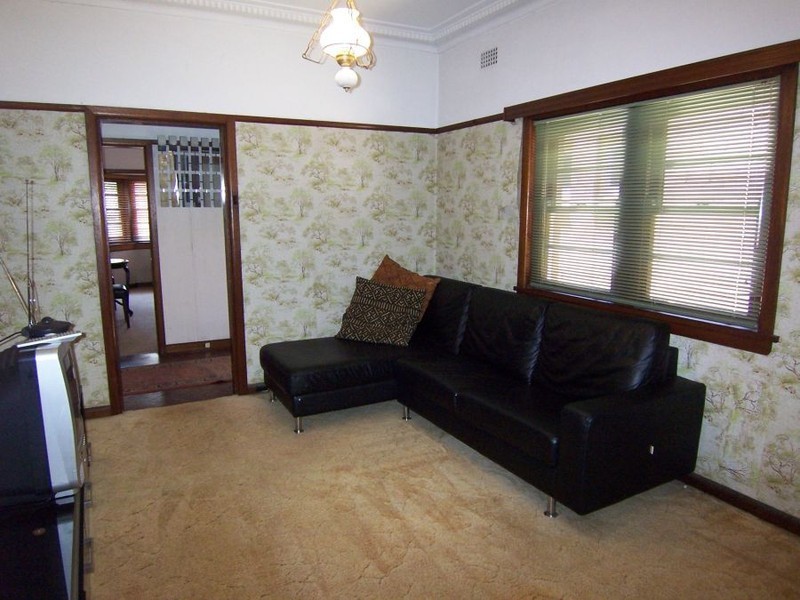 1B  LANCELOT ST, Five Dock NSW 2046