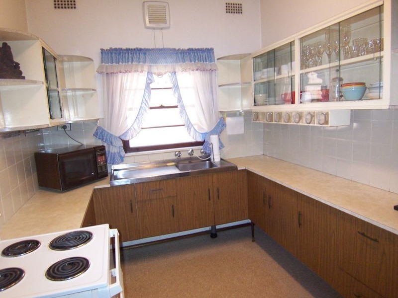 1B  LANCELOT ST, Five Dock NSW 2046