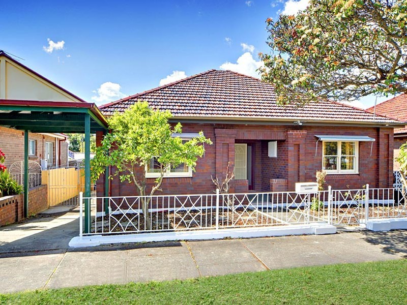 4 Betts Avenue, Five Dock NSW 2046