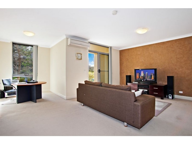 2/2 Rowe, Five Dock NSW 2046