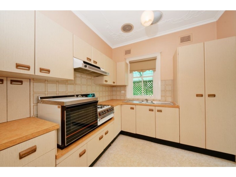 62 Clements Street, Russell Lea NSW 2046