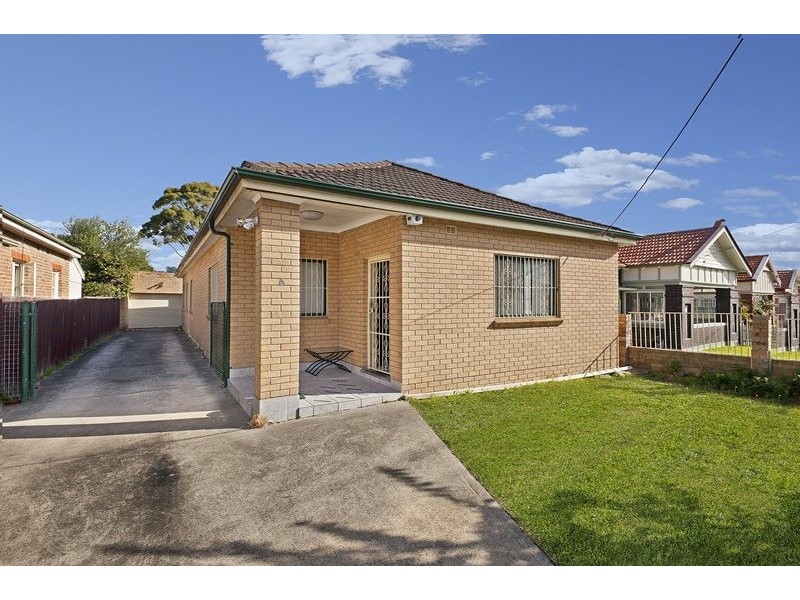 6 Hedger Ave, Ashfield NSW 2131