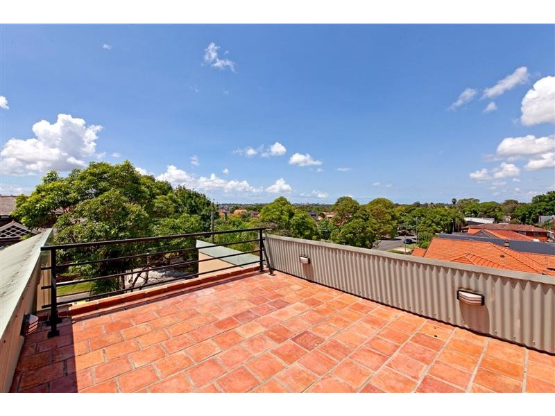 17 Pine Ave, Five Dock NSW 2046