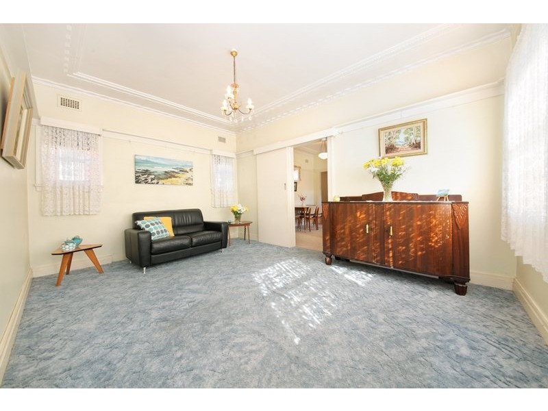 1 Tyler Crescent, Abbotsford NSW 2046