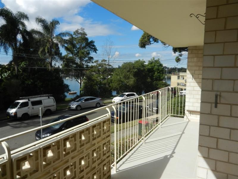 1/10 Bortfield Drive, Chiswick NSW 2046