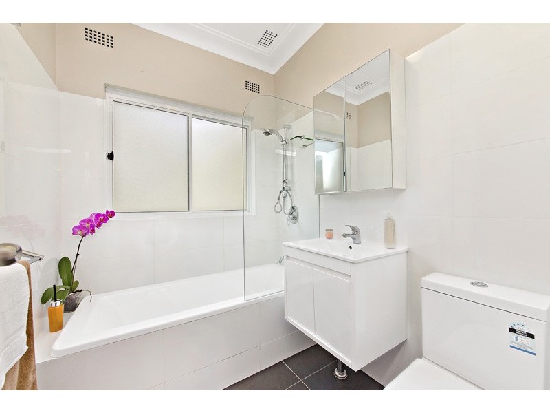 32 Sibbick Street, Russell Lea NSW 2046