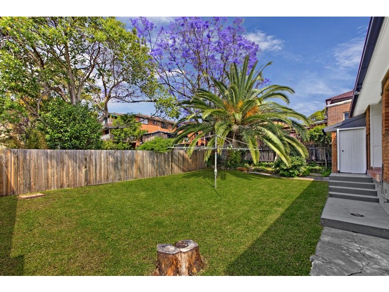 32 Sibbick Street, Russell Lea NSW 2046