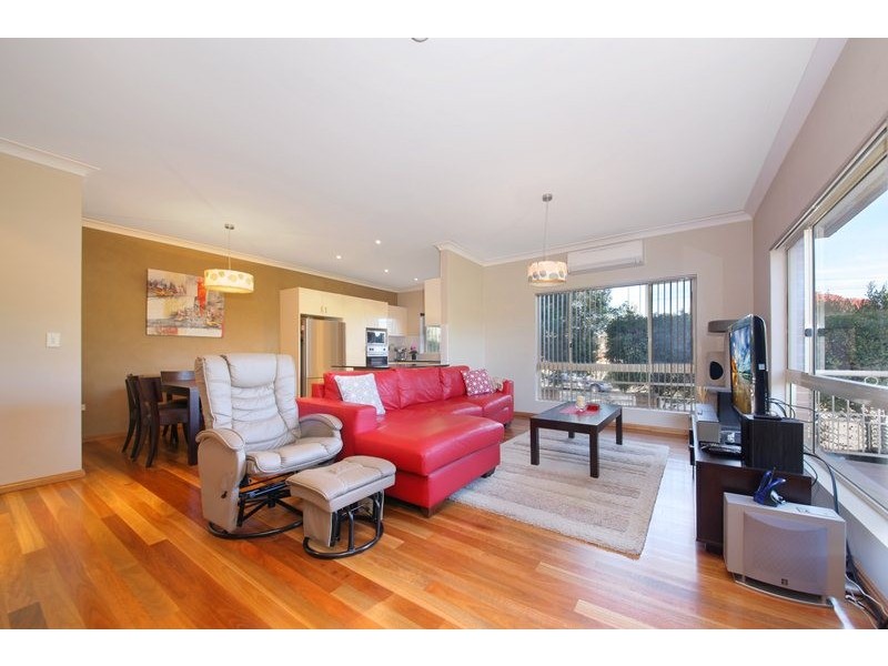 2/24 Altona St, Abbotsford NSW 2046