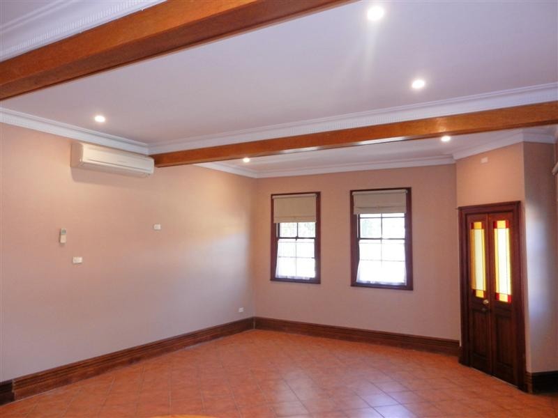 11 Lang Street, Croydon NSW 2132