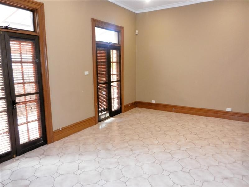11 Lang Street, Croydon NSW 2132