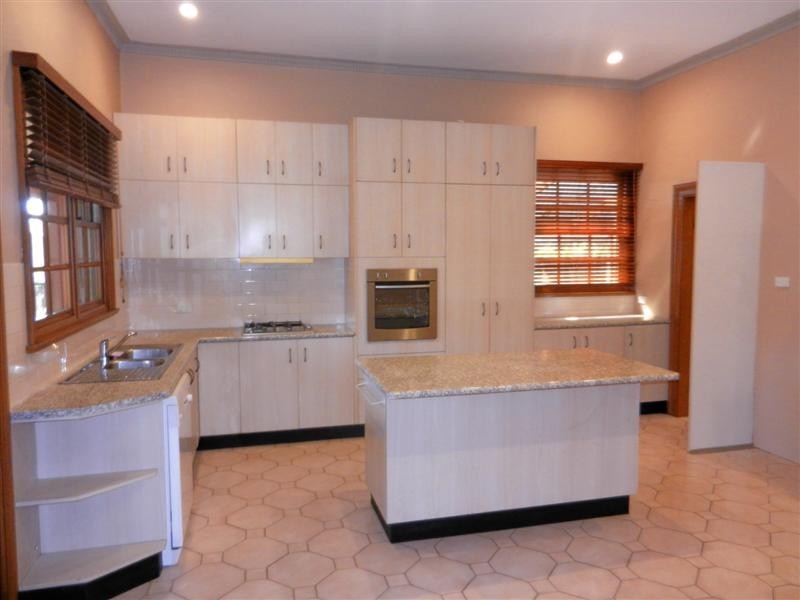 11 Lang Street, Croydon NSW 2132