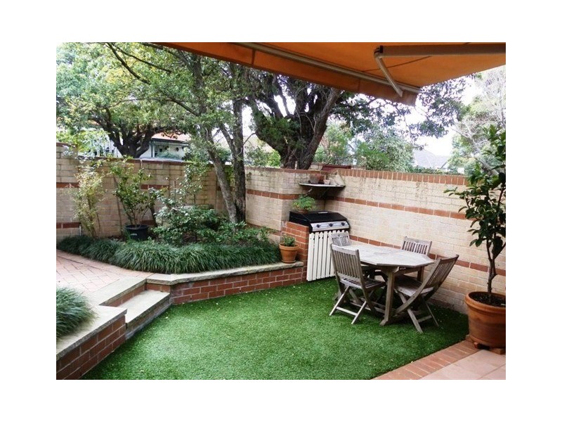 2/15 Queens Road, Five Dock NSW 2046