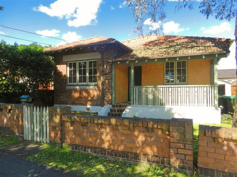 84 Brays Road, Concord NSW 2137
