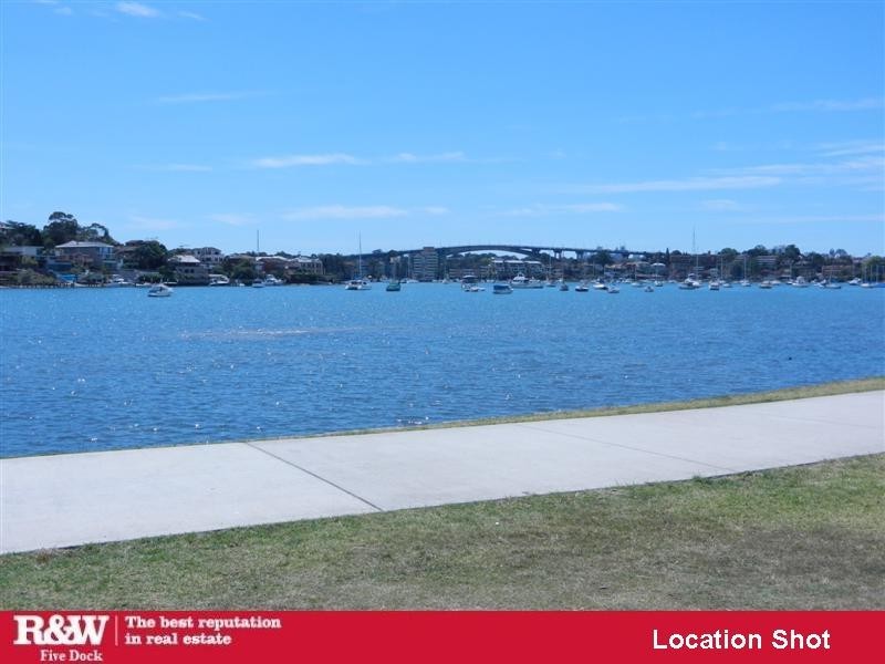 Russell Lea NSW 2046