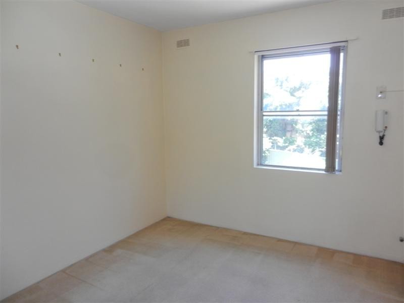 4/33-35 Marlene Crescent, Greenacre NSW 2190