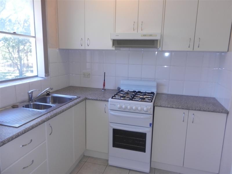 4/33-35 Marlene Crescent, Greenacre NSW 2190