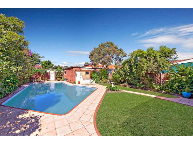 46 McGrath Ave, Five Dock NSW 2046