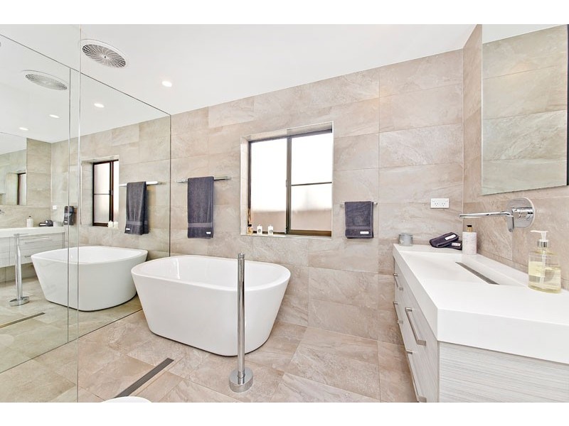 52 Bayview Road, Canada Bay NSW 2046