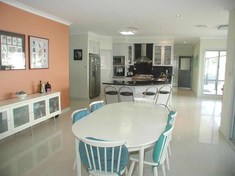 Kirkham NSW 2570