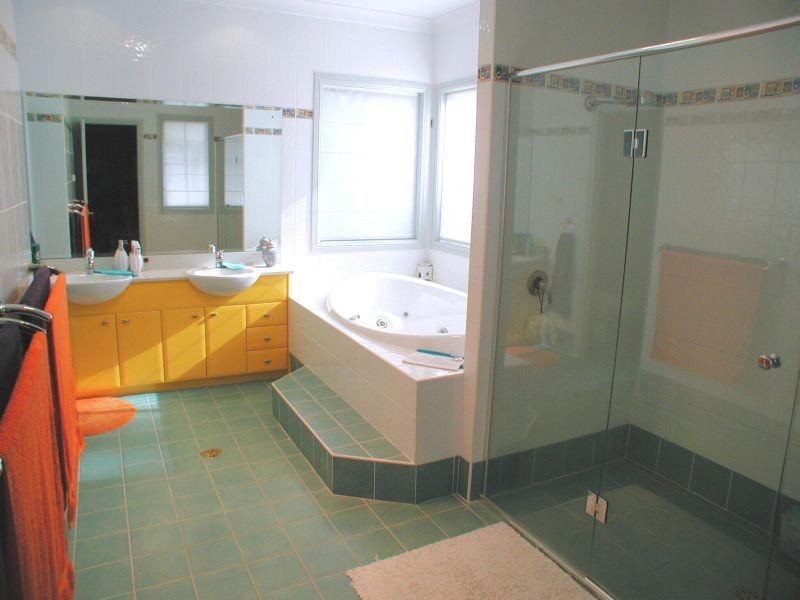 Kirkham NSW 2570