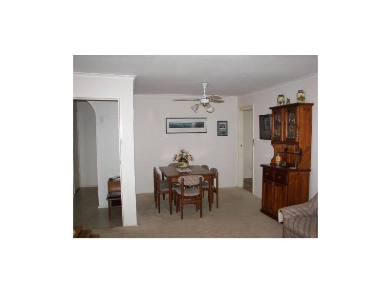 8 Wentworth Drive, Camden South NSW 2570