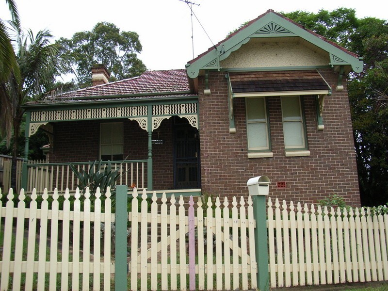 18 Park Street, Camden NSW 2570