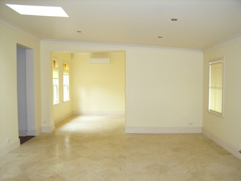 18 Park Street, Camden NSW 2570