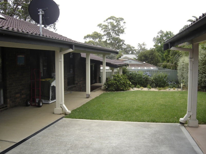 18 Griffiths Ave, Camden NSW 2570