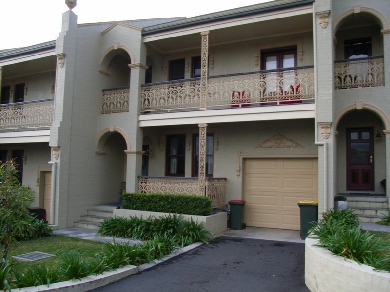 5/62-64 Broughton Street, Camden NSW 2570