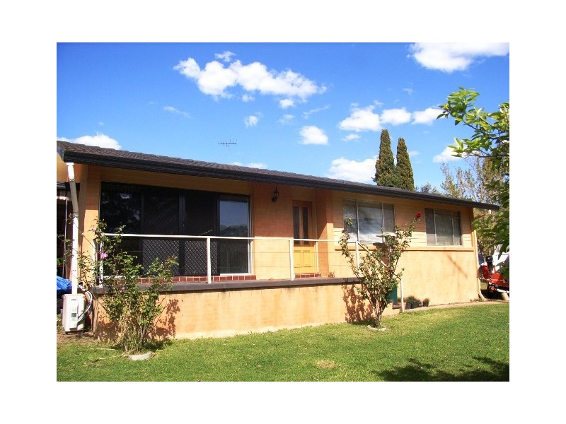 27 Starr Close, Camden South NSW 2570