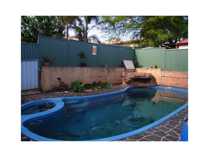 27 Starr Close, Camden South NSW 2570