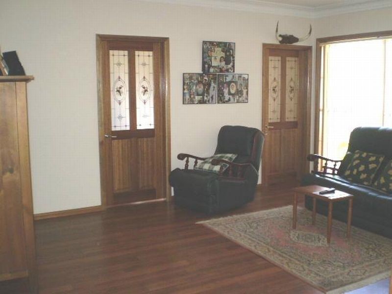 The Oaks NSW 2570