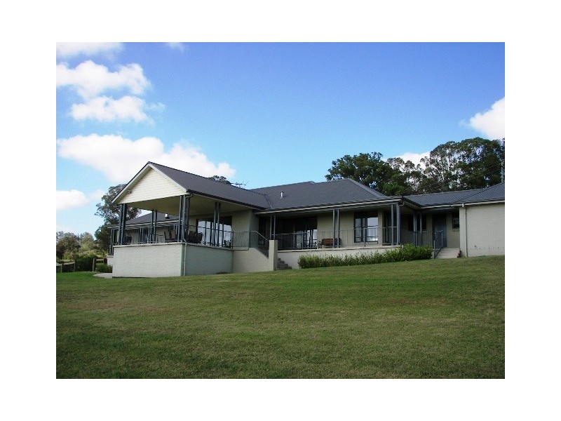 70 Moores Way, Glenmore NSW 2570