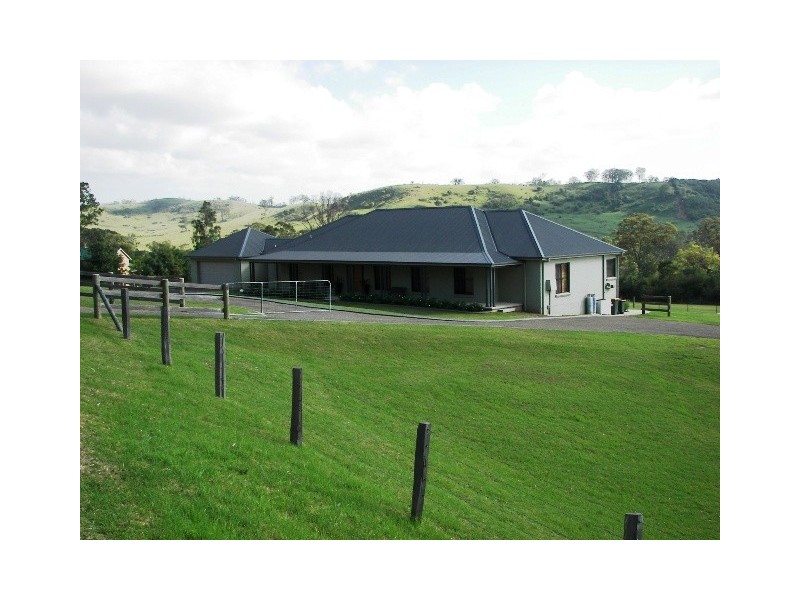 70 Moores Way, Glenmore NSW 2570
