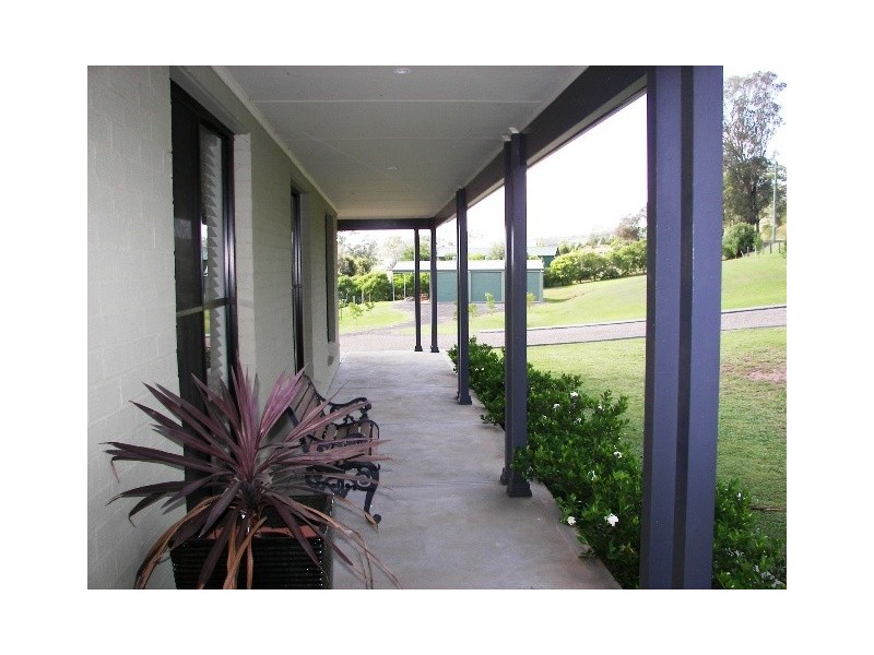 70 Moores Way, Glenmore NSW 2570