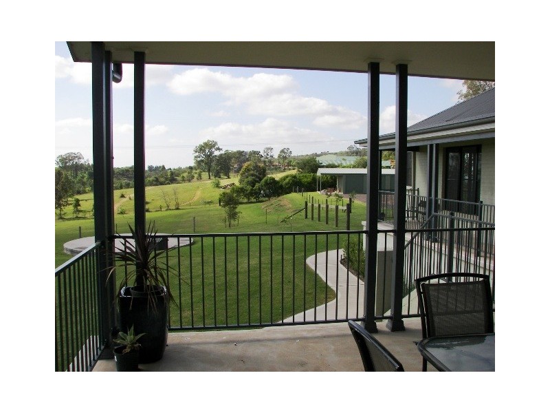 70 Moores Way, Glenmore NSW 2570