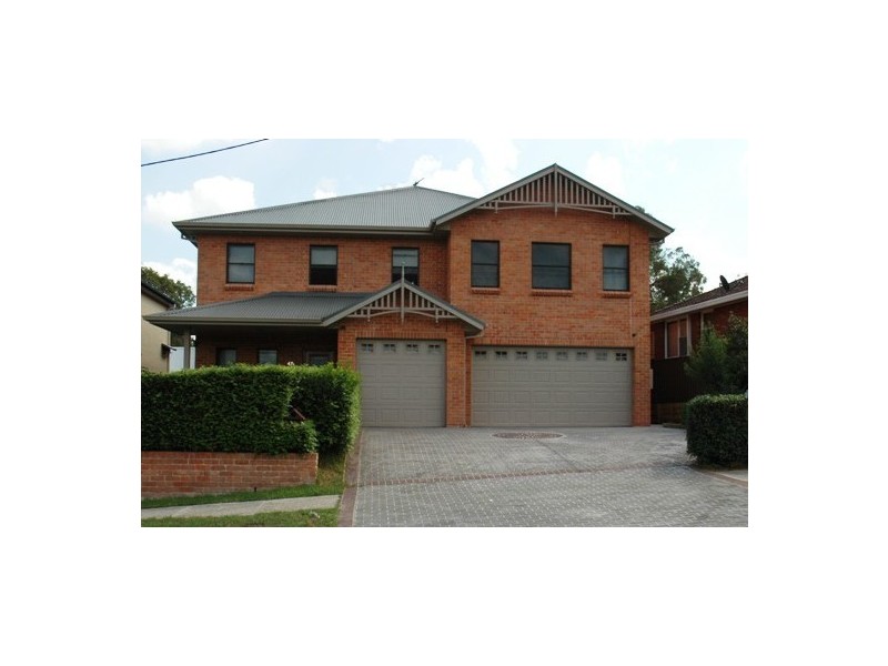 2/47 Murrandah Avenue, Camden NSW 2570