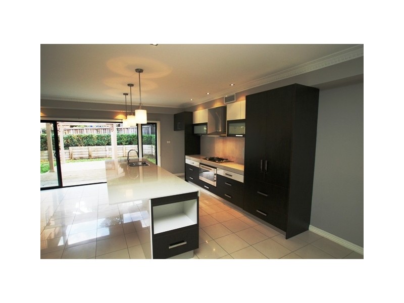 2/47 Murrandah Avenue, Camden NSW 2570