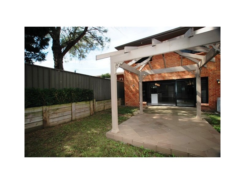 2/47 Murrandah Avenue, Camden NSW 2570