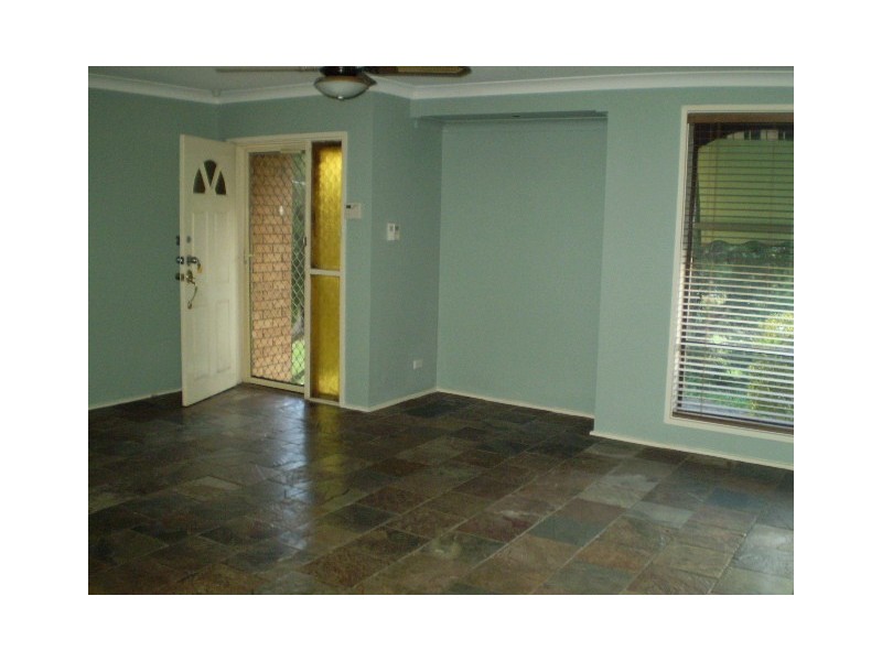 1 Blackbutt Place, The Oaks NSW 2570