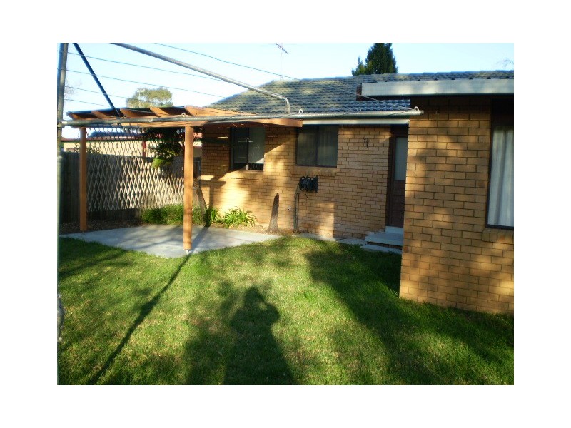 1 Blackbutt Place, The Oaks NSW 2570