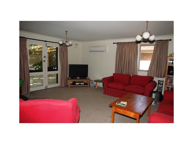 Elderslie NSW 2570