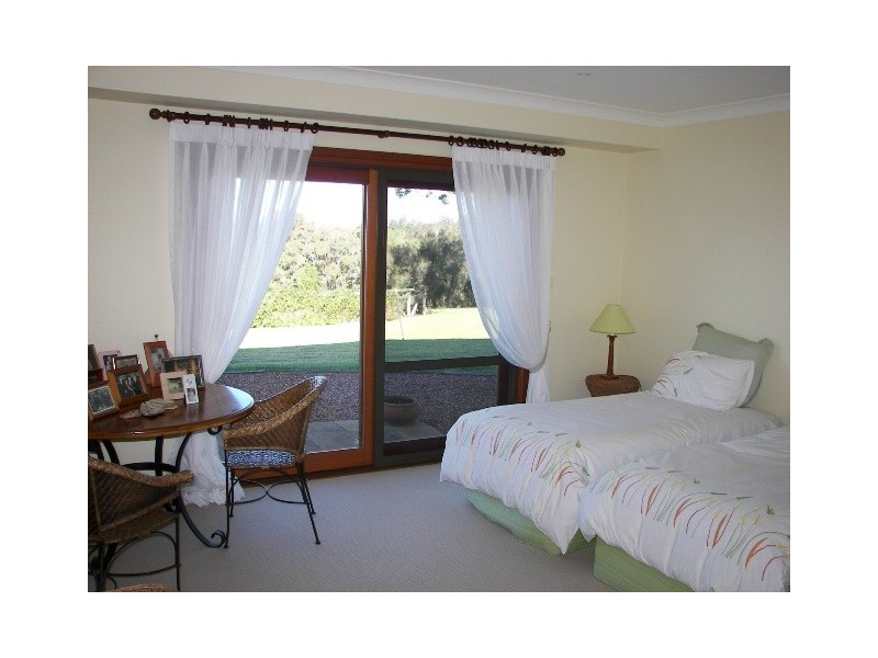 “Abbeygate” via Sunnyside Road, The Oaks NSW 2570