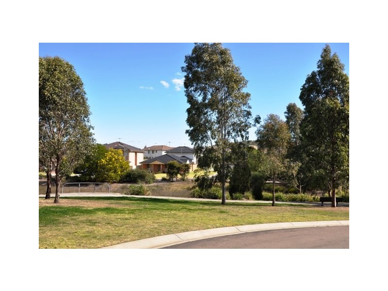 2 Bursaria Place, Mount Annan NSW 2567