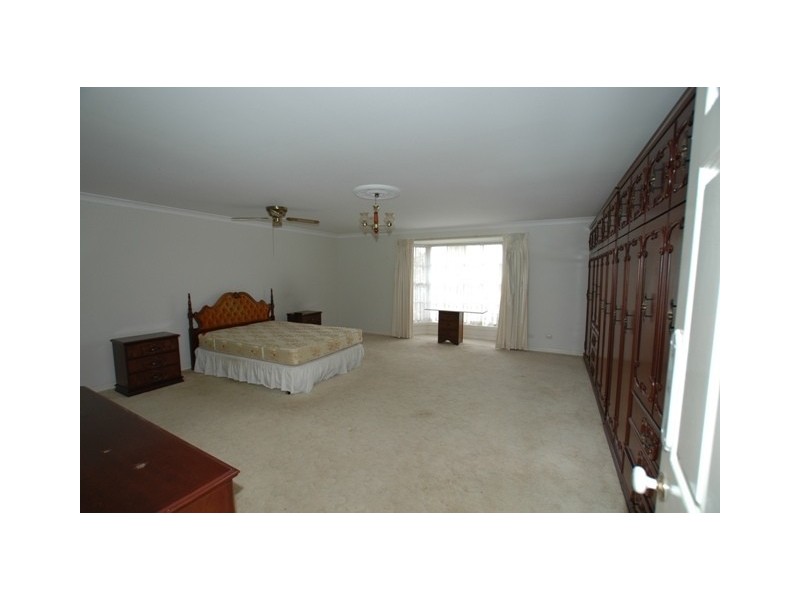 26 Cranfield Place, Camden South NSW 2570